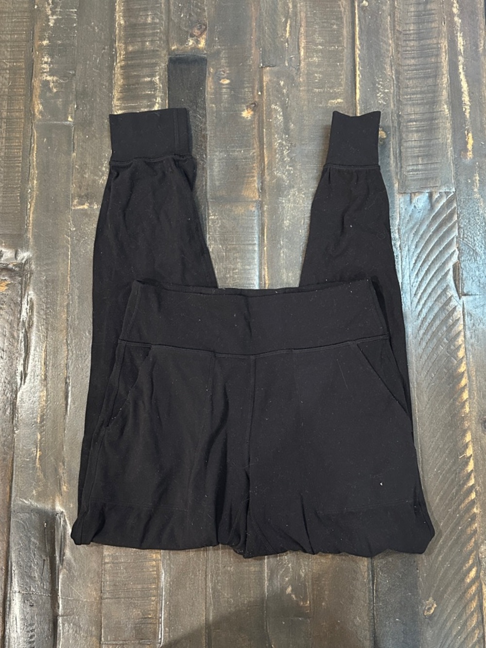 Lululemon Align High Rise Joggers - Picture 3 of 6